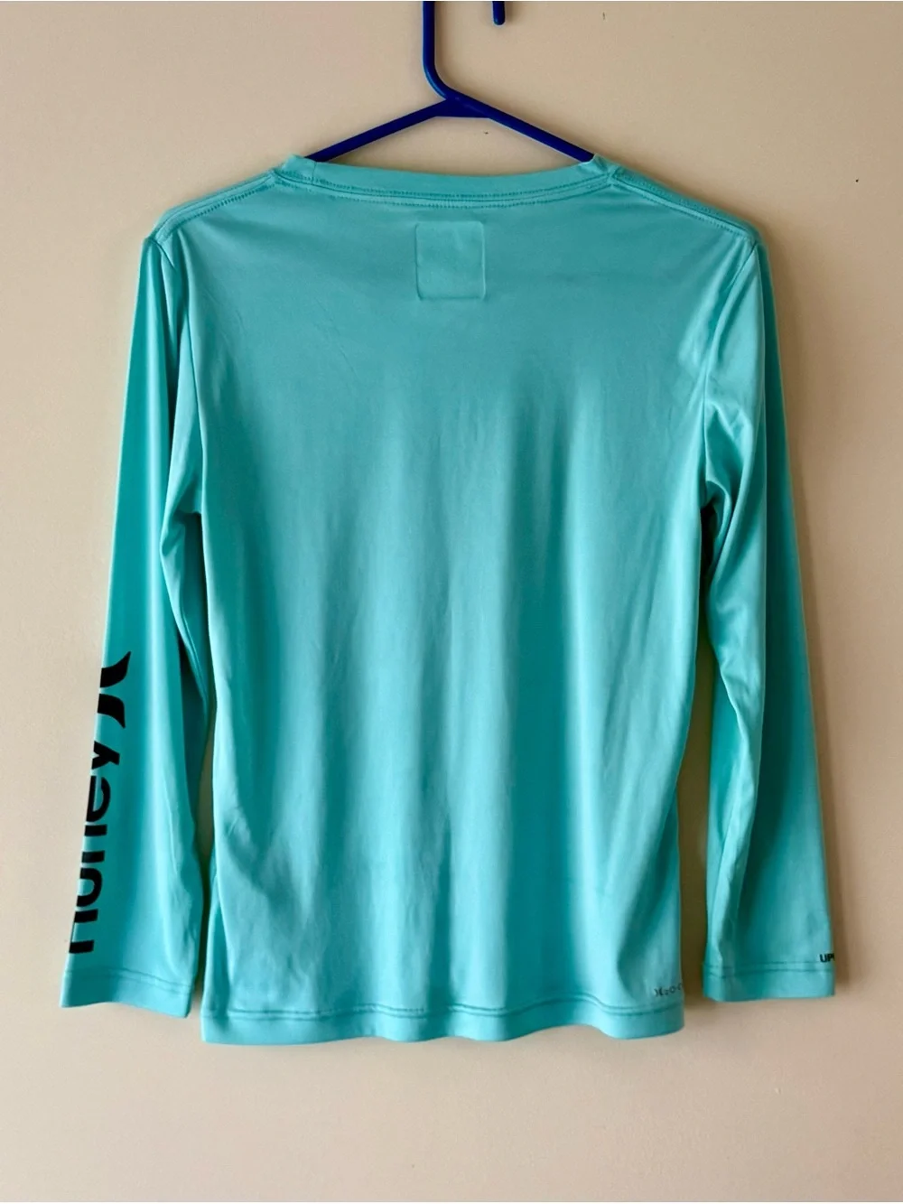 Hurley Boys Aqua Long-Sleeve Rash Guard and Black Camo Swim Trunks Size M/10-12y